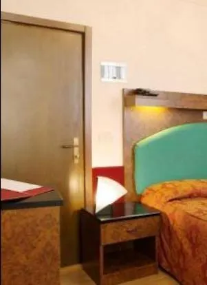 安提卡卡萨卡雷托尼酒店