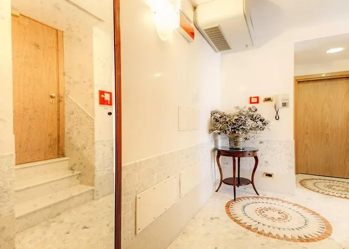 Antica Casa Carettoni Hotel