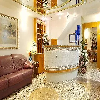 Hotel Antica Casa Carettoni 3*