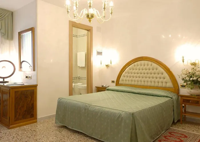 Antica Casa Carettoni Venice