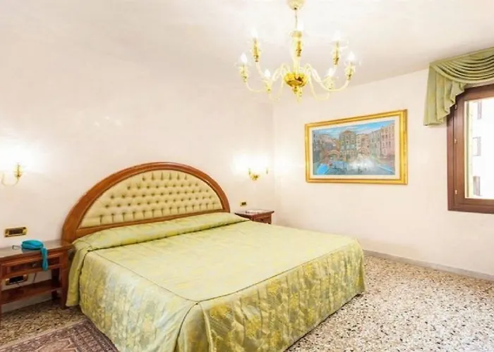 Antica Casa Carettoni 3* Venice