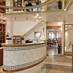 安提卡卡萨卡雷托尼酒店