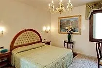 Antica Casa Carettoni 3*