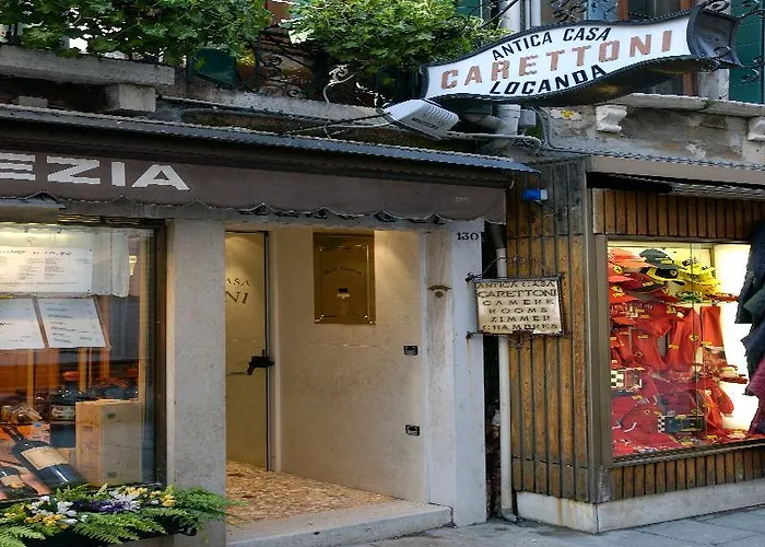 Antica Casa Carettoni 3* Venise